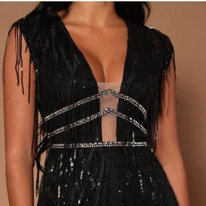 Dress are beautiful and exactly the same as the picture. Elegant